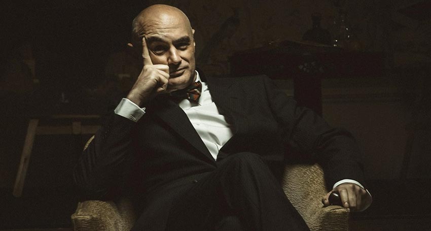 Pedro Angosto presenta «Los primeros superhéroes»